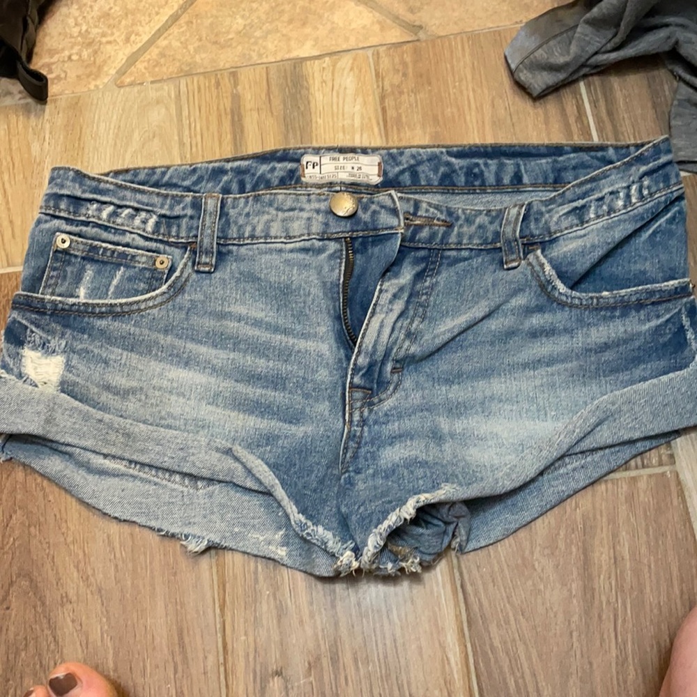 Free people short